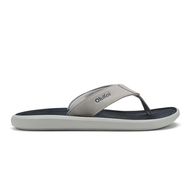 OluKai Men's Pili Sandal