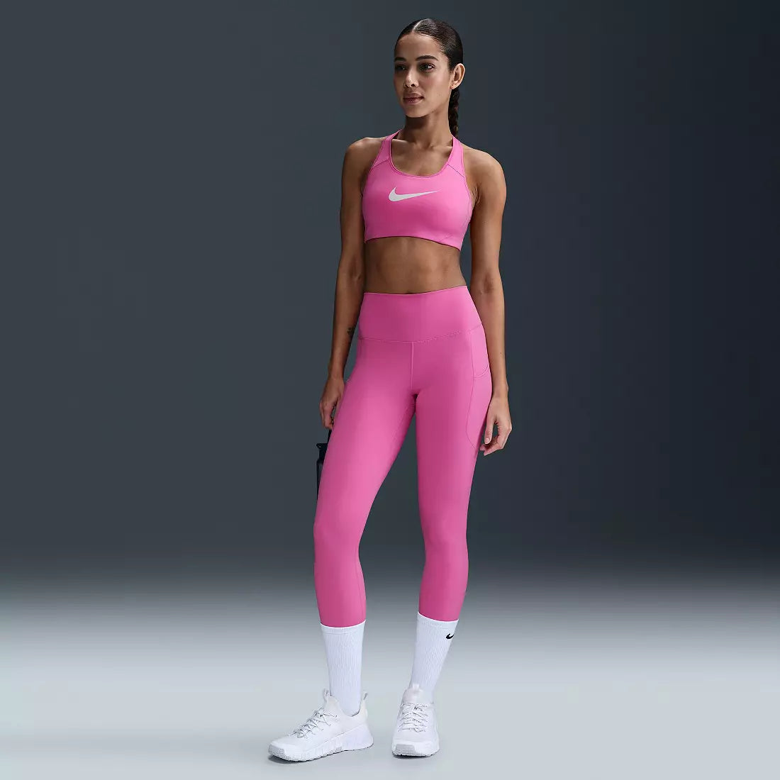 Nike One Women's High Waisted 7/8 Leggings with Pockets