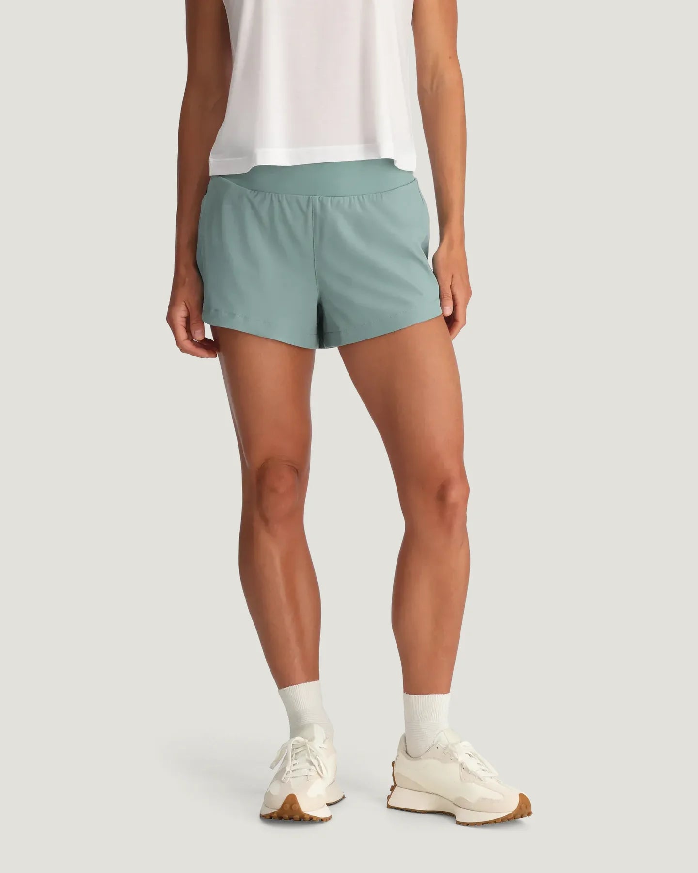 Free Fly Women's Bamboo-Lined Active Breeze Short – 3"
