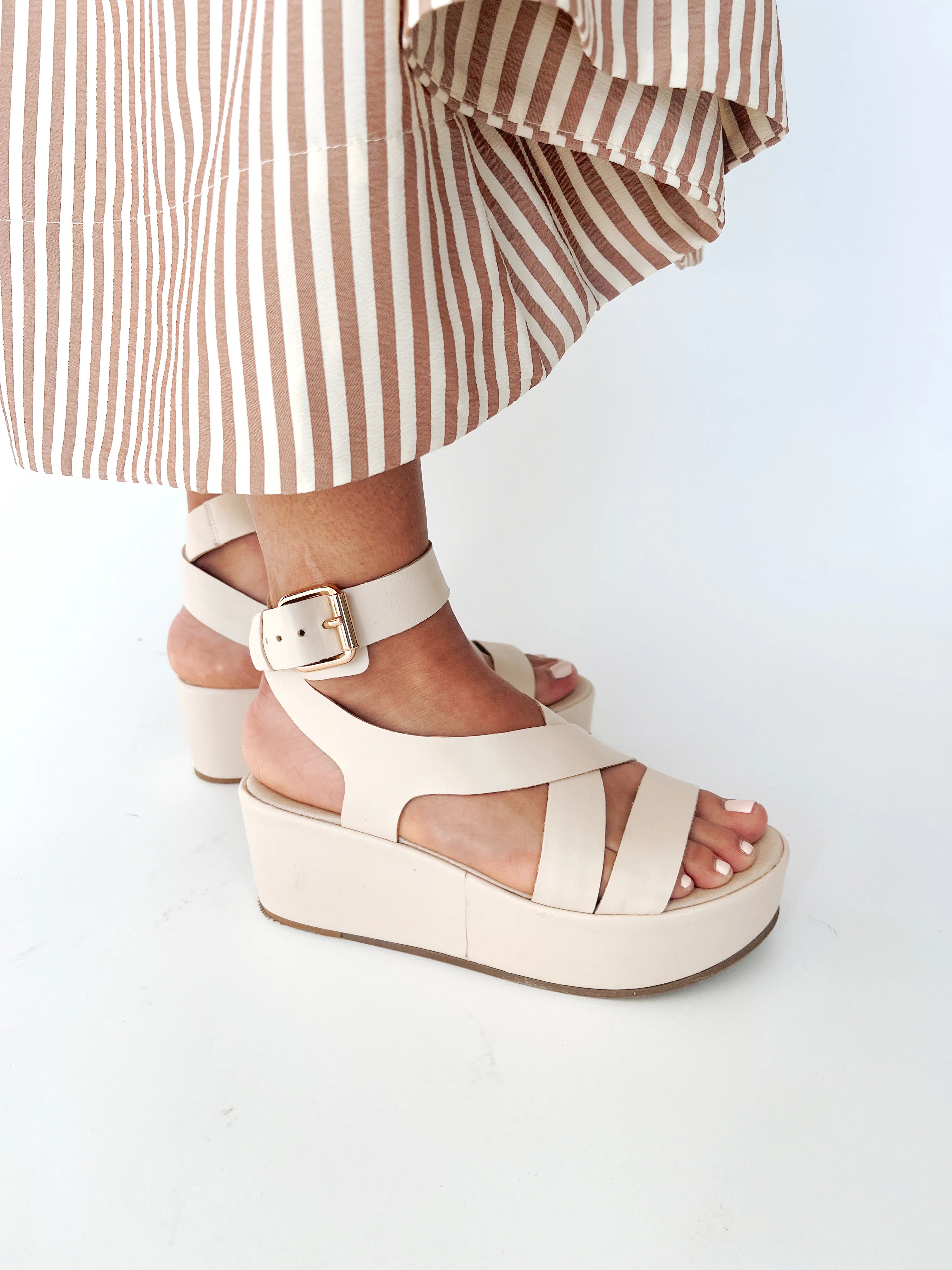 Beach by Matisse Pascal Platform Sandal