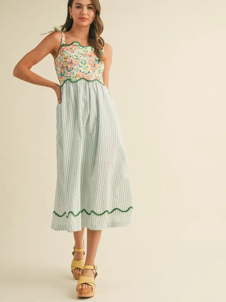 &merci Women's Scalloped Mixed Print Midi Dress - Dusty Sage