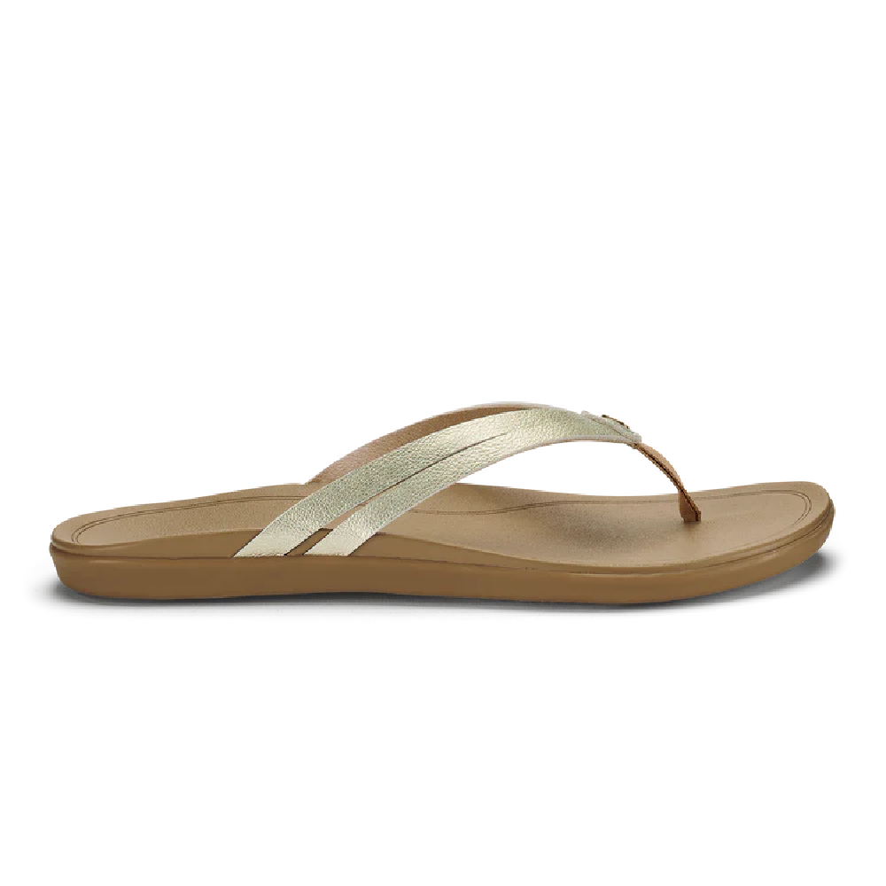 OluKai Women’s Ho‘ōpio HUI Beach Sandals