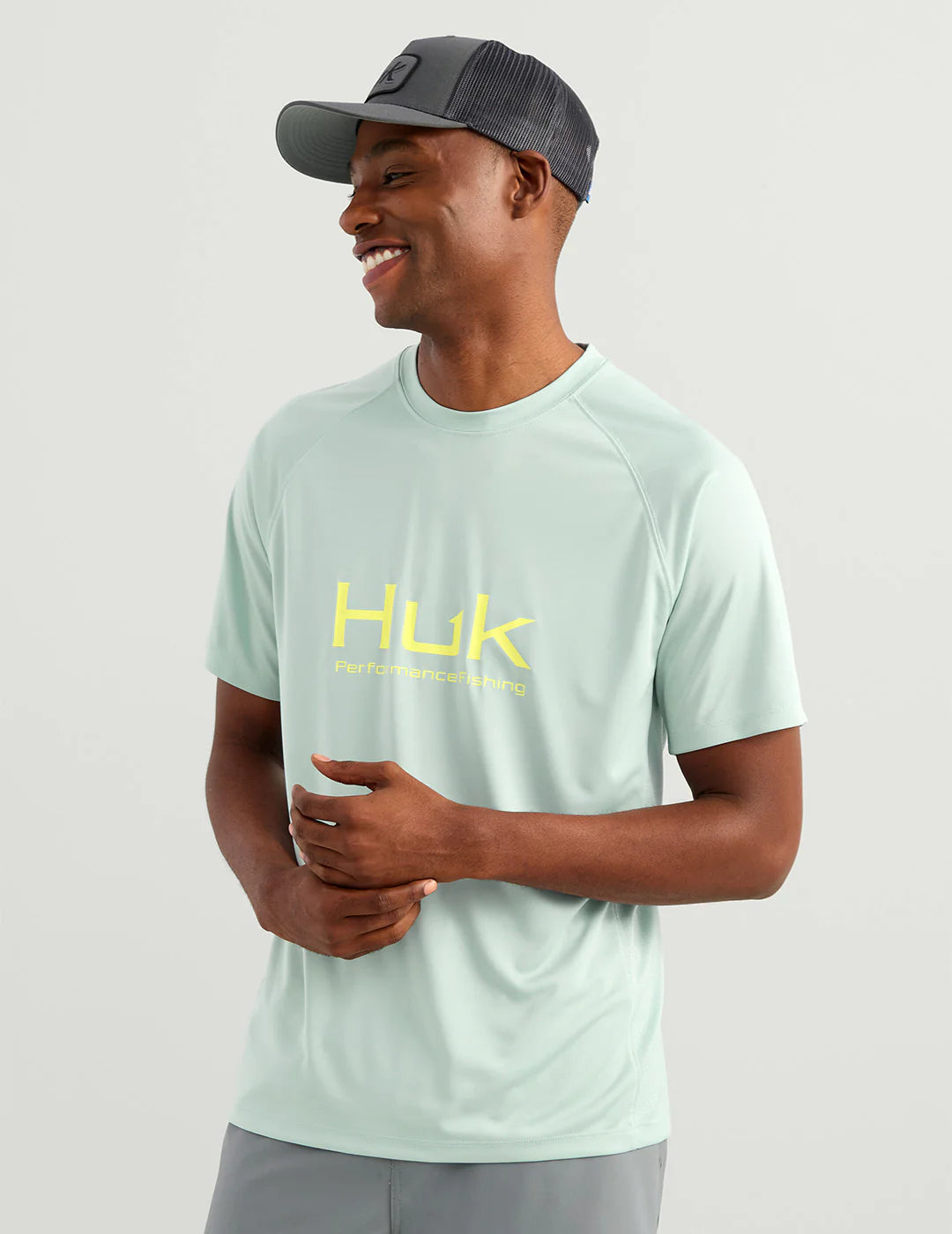 Huk Men's Pursuit Short Sleeve Performance Crew