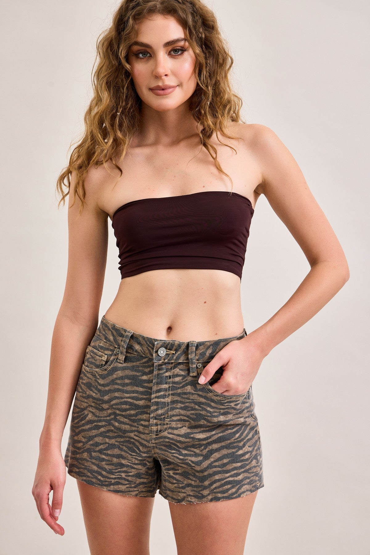 Hidden Jeans Women's Tiger Print High Rise Short