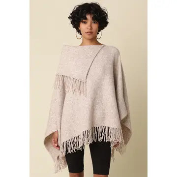 Olivaceous Women's Mabel Fringe Knit Poncho - Oatmeal