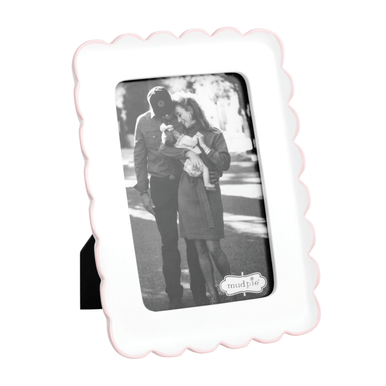 Mud Pie Pink Scalloped Resin Frame