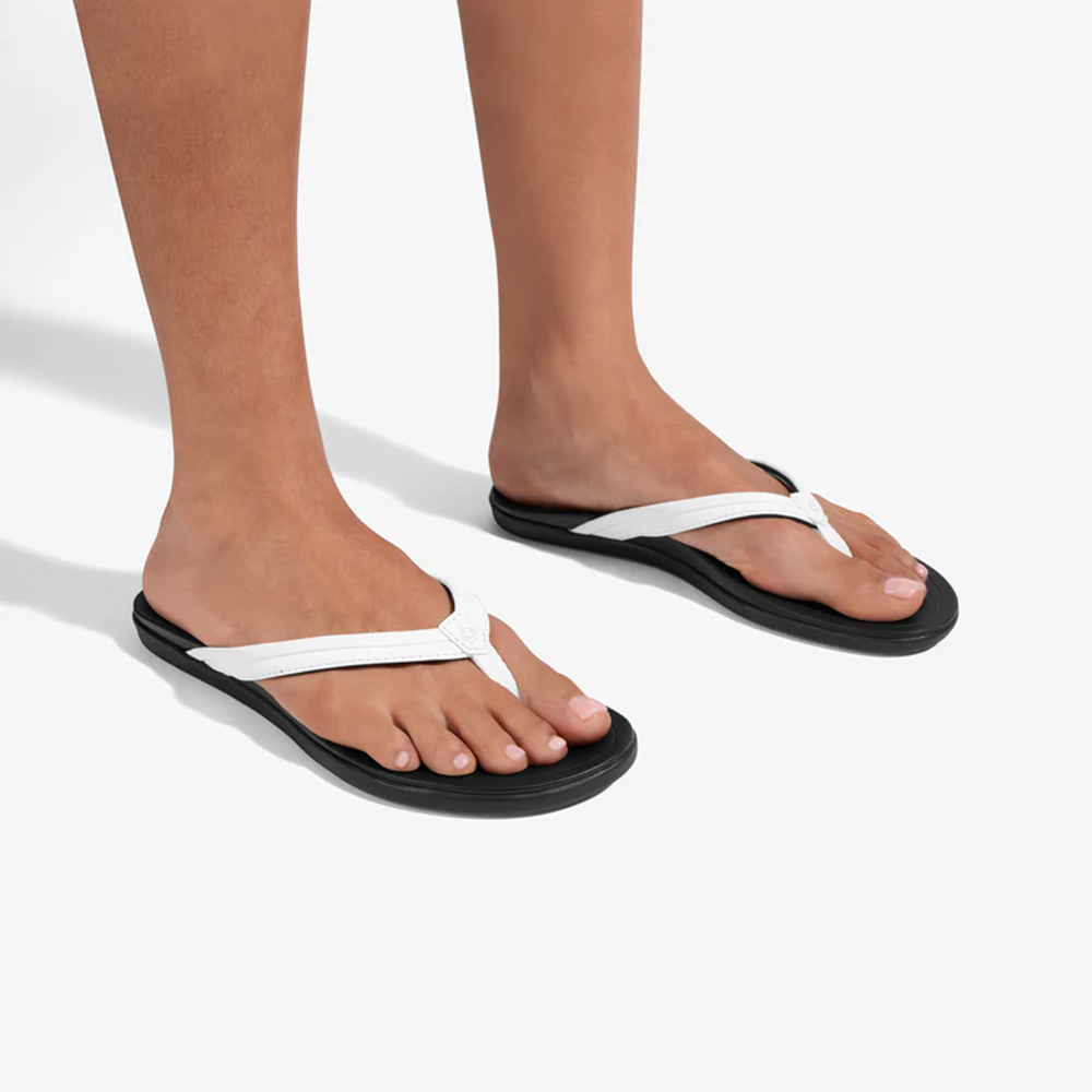 OluKai Women’s Ho‘ōpio Malua Beach Sandals - Bright White/Warm Sand
