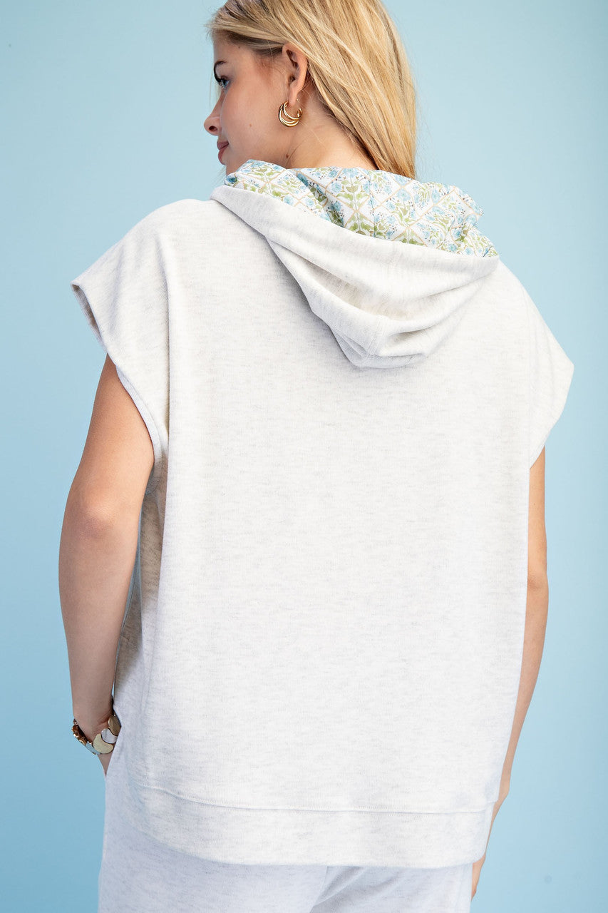 GiGiO Knit Sleeveless Hoodie