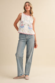 &merci Women's Off White Floral Embroidery Scalloped Tank