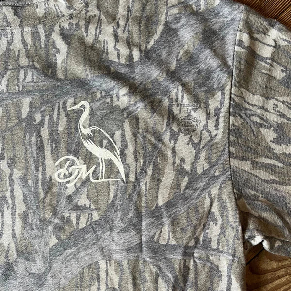 Dirty Marsh Outfitters Men's Backshore Logo Tee - Washed Out Mossy Oak Treestand Camo