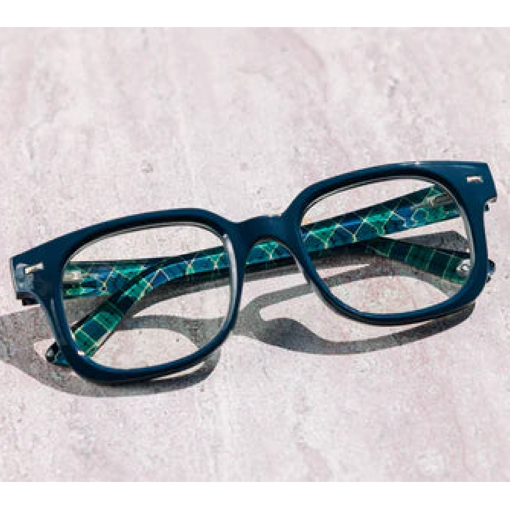 Peepers Glossary Blue Light Reading Glasses – Navy Plaid