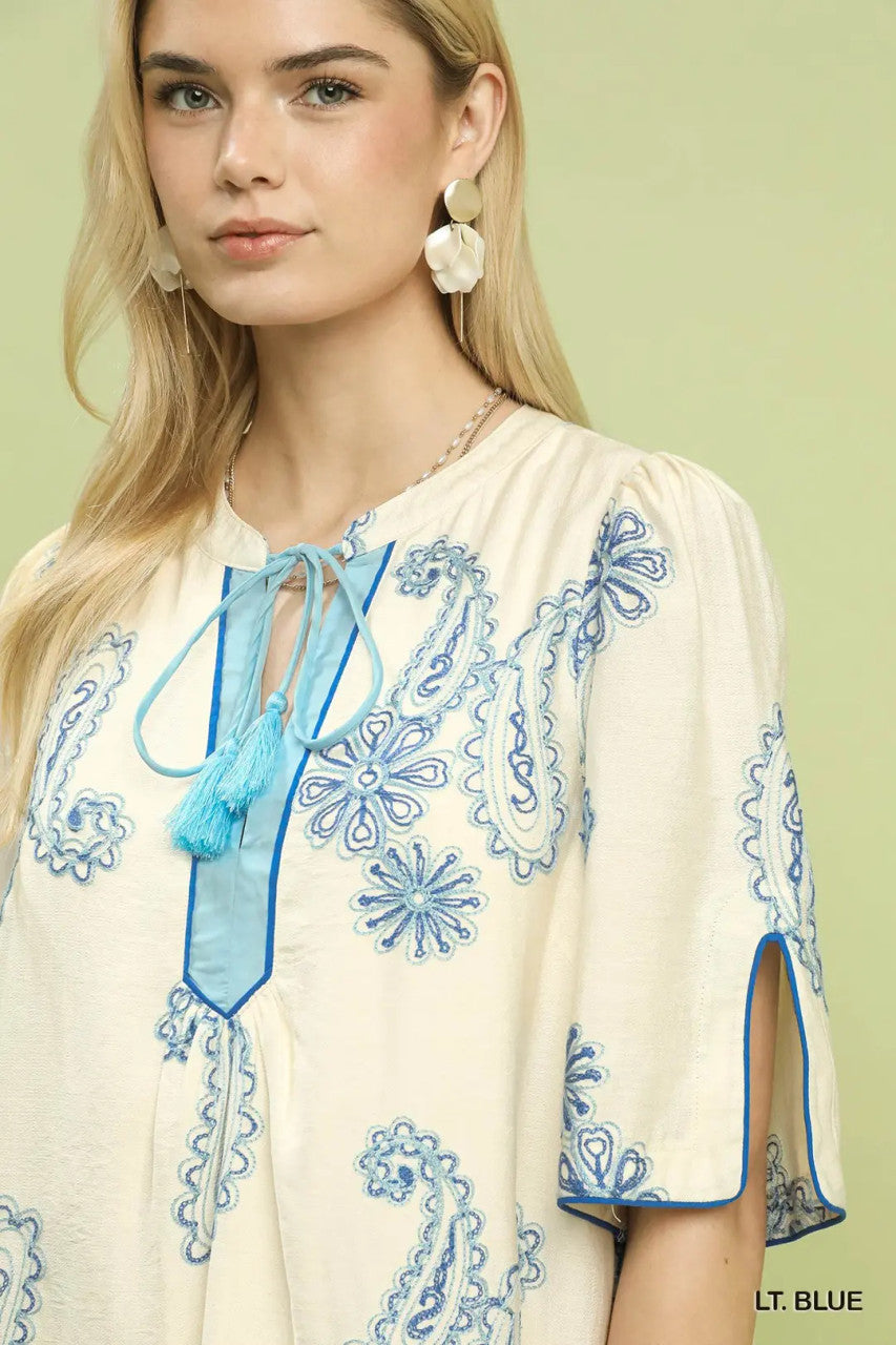 Umgee Women's Embroidered Split Neck Shift Dress - Light Blue