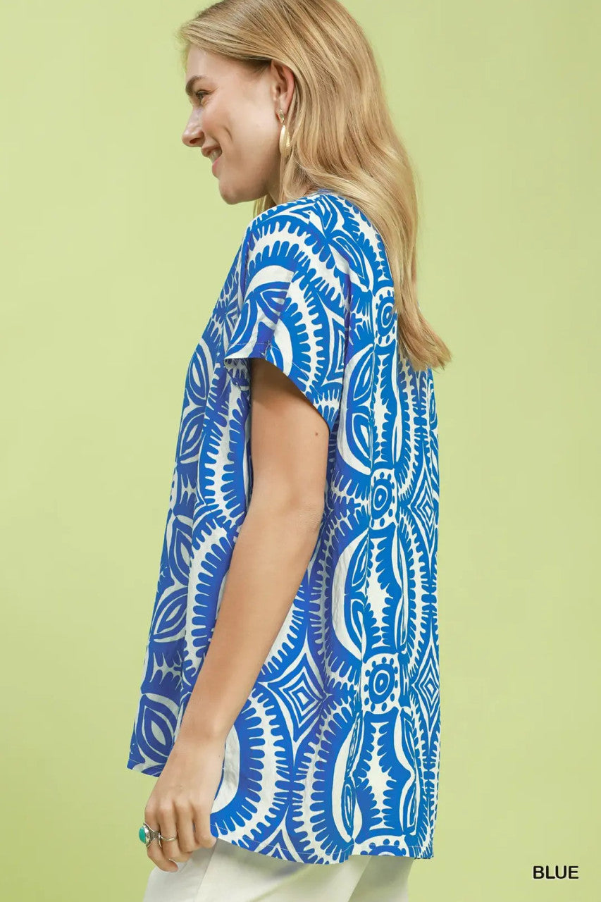 Umgee Women's Geometric Print V-Neck Top - Blue