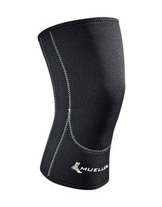Mueller Closed Patella Knee Sleeve - Small