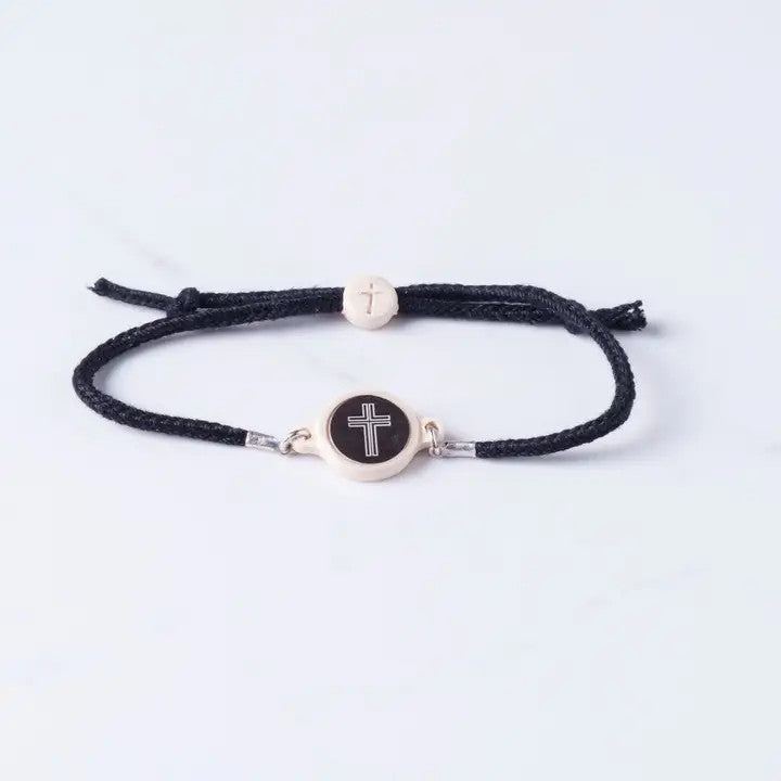 Tap To Pray Survivor Series Bracelet - Onyx + Cross