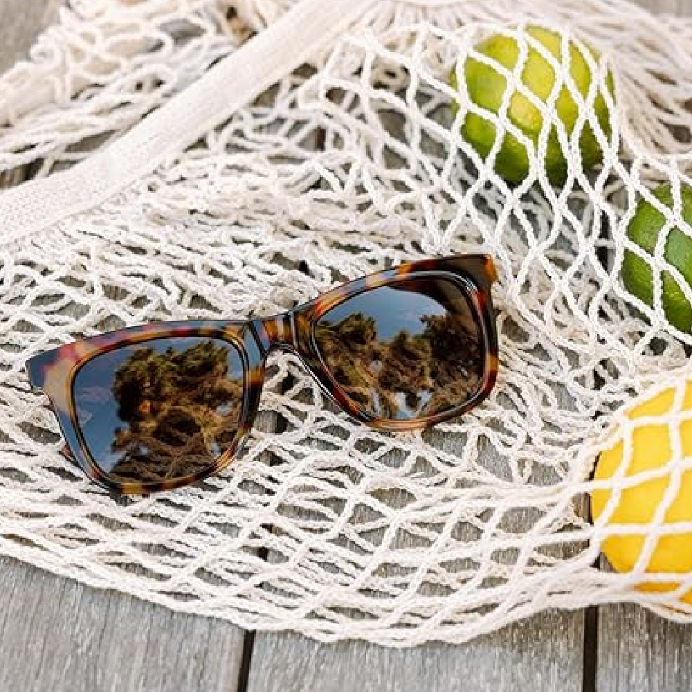 Peepers Harbor Bifocal Sun Reading Sunglasses - Tortoise