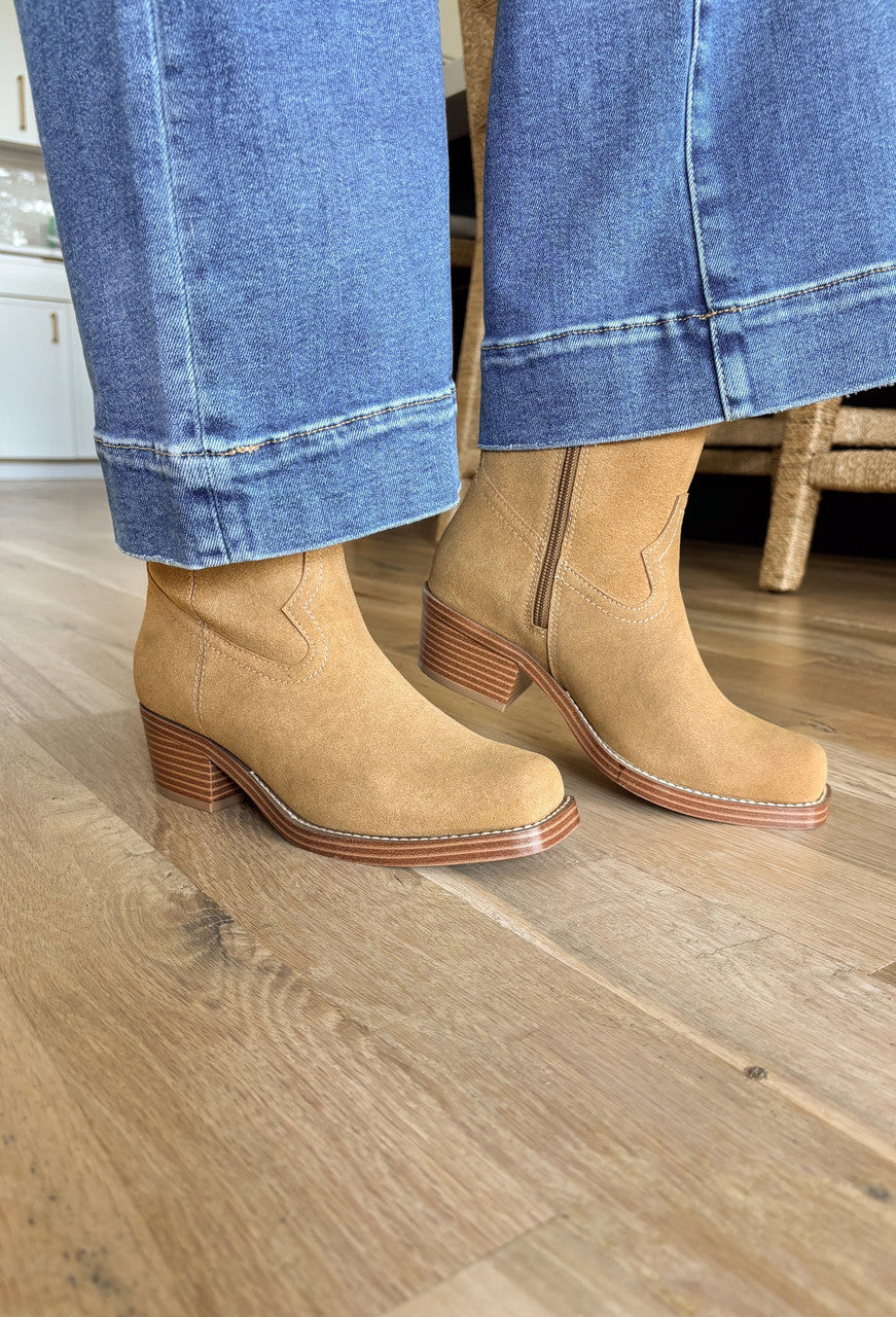 MIA Dagny Western Boot - Tan