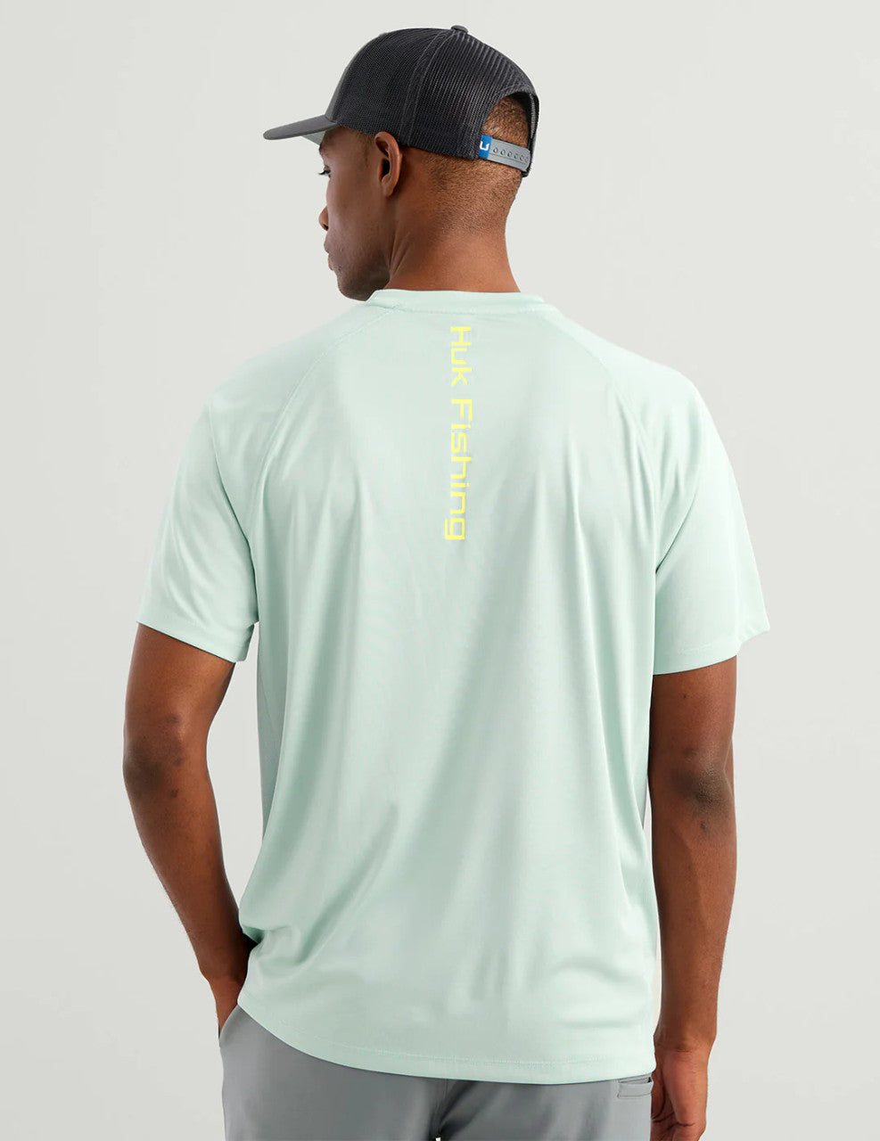 Huk Men's Pursuit Short Sleeve Performance Crew