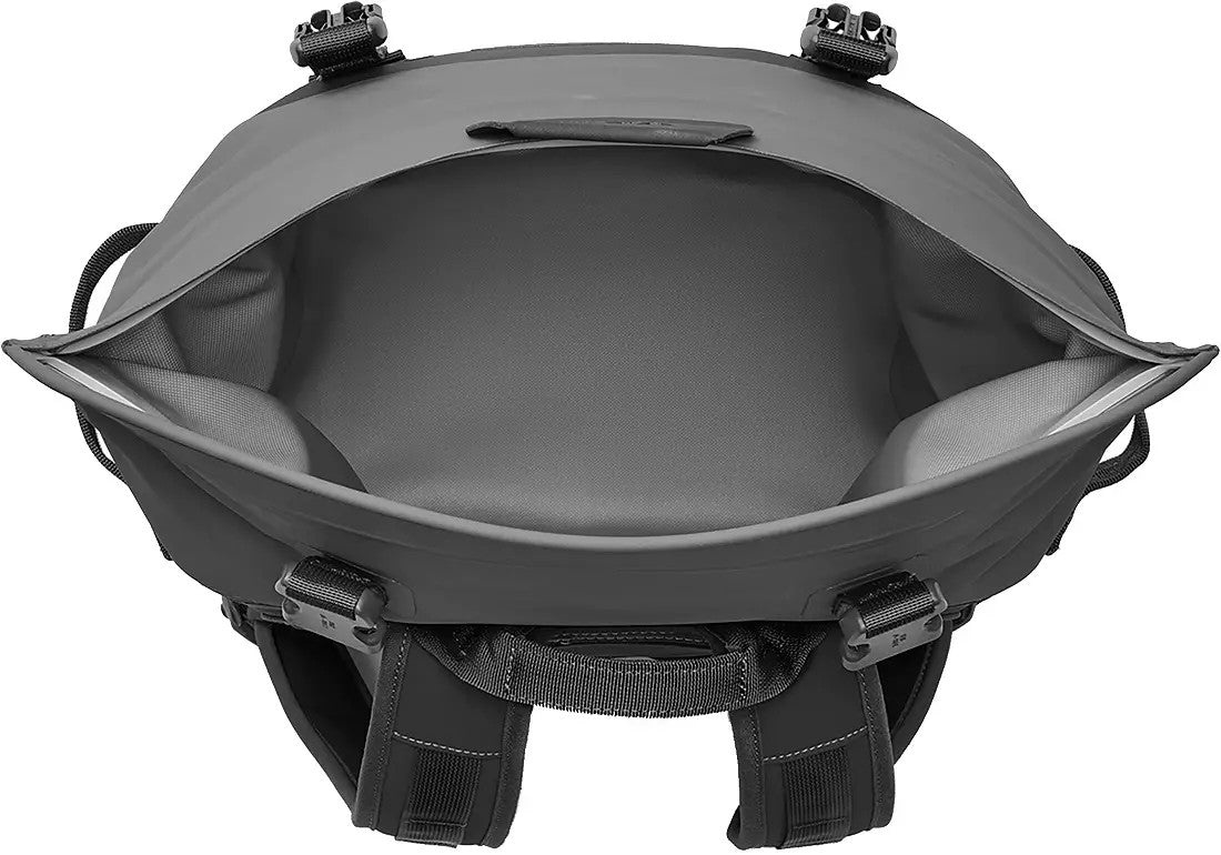 YETI Hopper M20 Charcoal 36 can Backpack Cooler