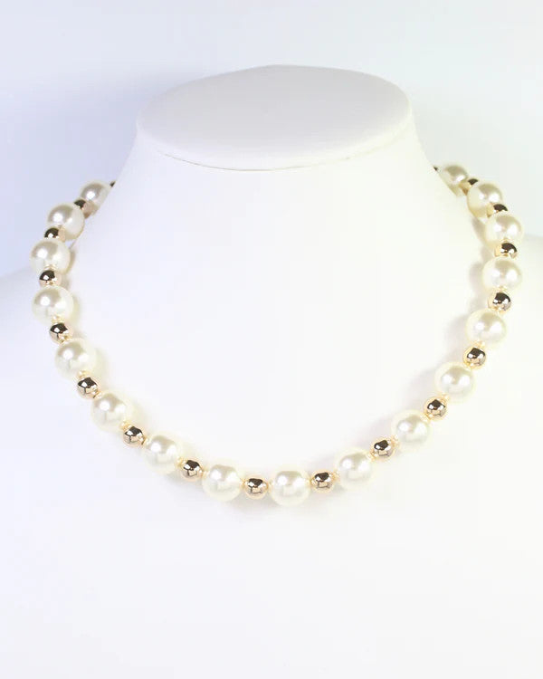 Caroline Hill Grenada Pearl Beaded Necklace Gold