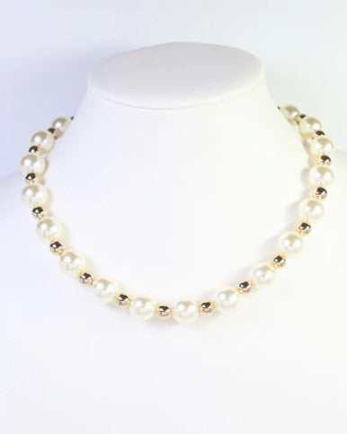 Caroline Hill Grenada Pearl Beaded Necklace Gold