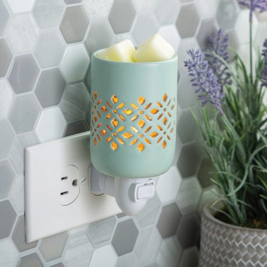 Candle Warmers Etc. Soft Mint Pluggable Fragrance Warmer
