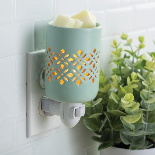 Candle Warmers Etc. Soft Mint Pluggable Fragrance Warmer