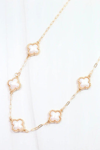 Caroline Hill Burgess Pearl Clover Necklace Gold