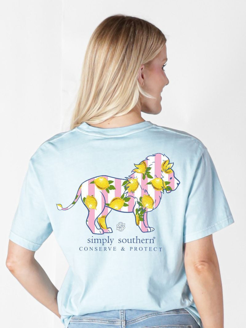 Simply Southern Women's Lion Lemon Track Tee - Ice
