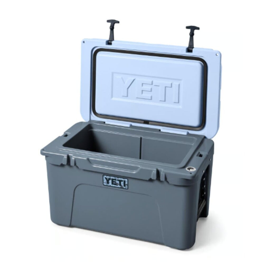 Yeti Blue Camo 34qt Tundra Hard Cooler