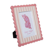 Totalee Gift Pink Scallop Ceramic Photo Frame