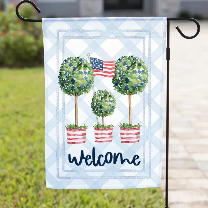 The Navy Knot Patriotic Garden Flag – Three Topiaries