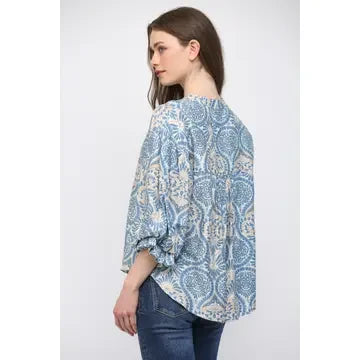 Fate Women's Blue Damask Print Blouse