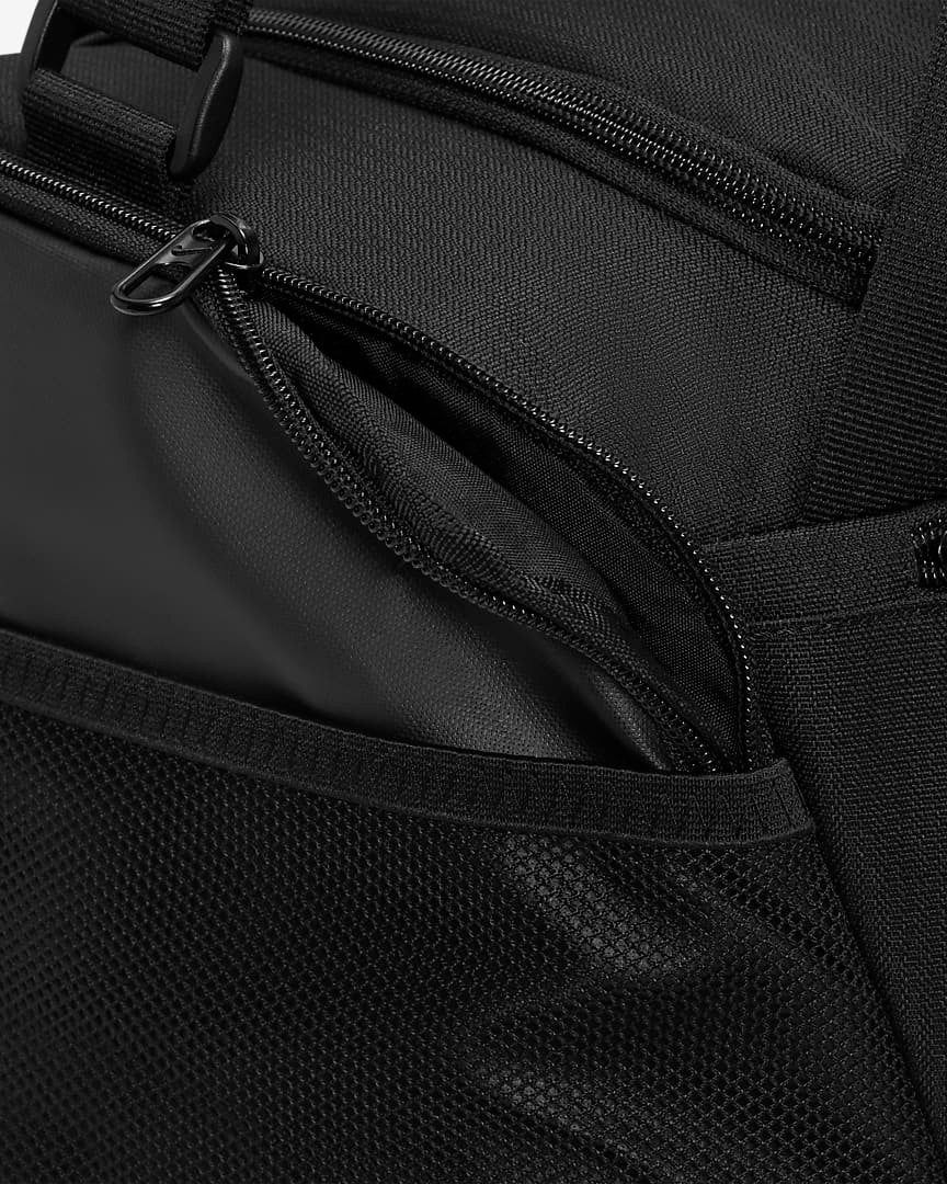 Nike Small Brasilia 9.5 Duffel Bag- Black