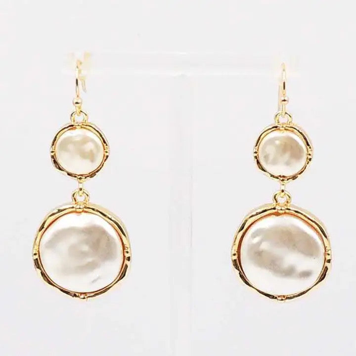 What's Hot Freshwater Coin Pearl Fishhook Earring