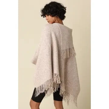 Olivaceous Women's Mabel Fringe Knit Poncho - Oatmeal