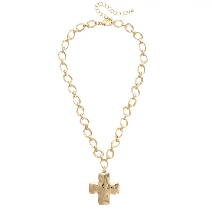 Canvas Elise Hammered Cross Cable Chain Necklace - Shiny Gold