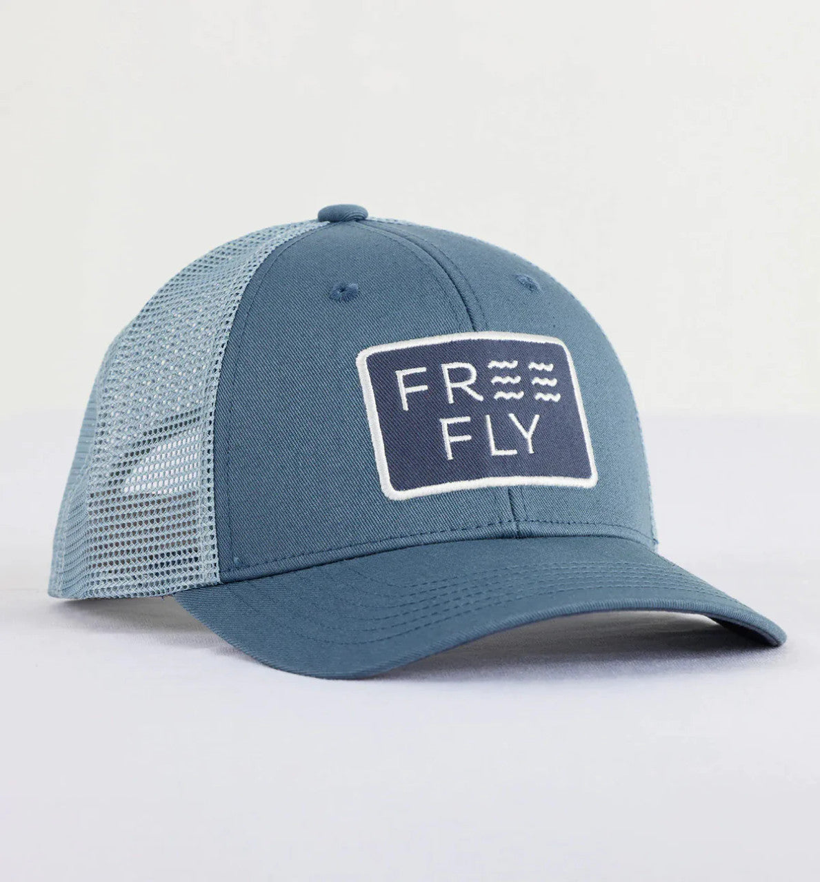 Free Fly Wave Trucker Hat - Slate Blue