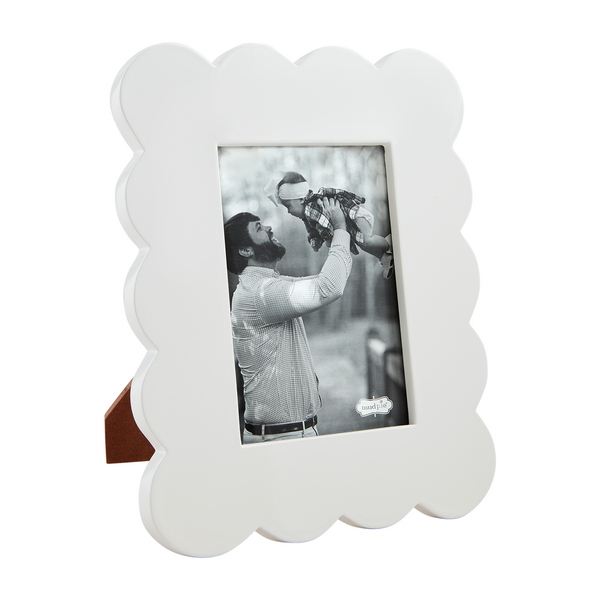 Mudpie Large Scalloped Lacquer Frame