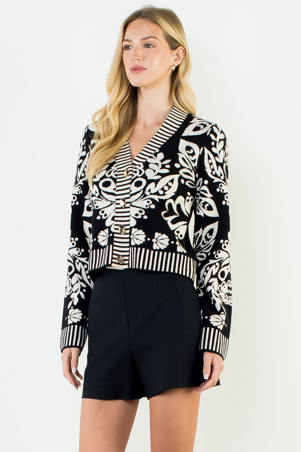 THML Women's Black Floral V-Neck Cardigan