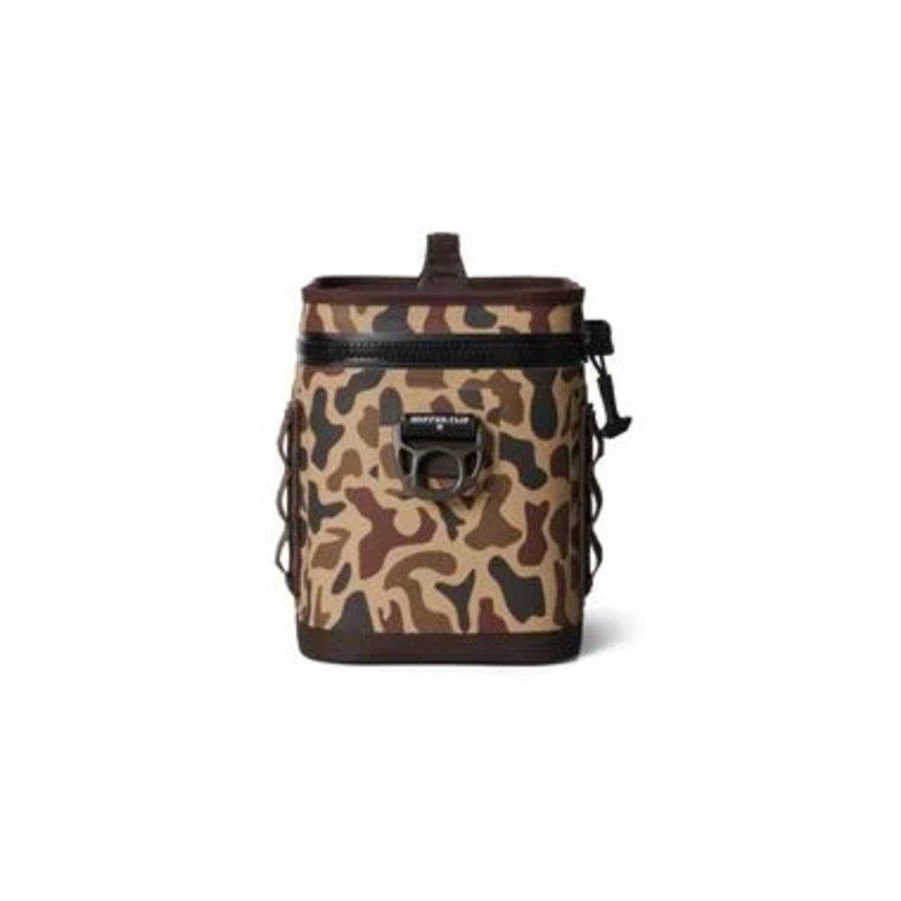 Yeti Hopper Flip 8 Soft Cooler - Wetlands Camo