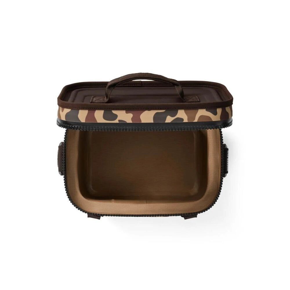 Yeti Hopper Flip 8 Soft Cooler - Wetlands Camo