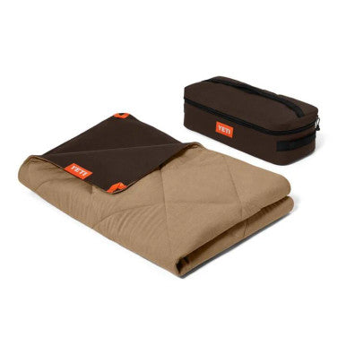 Yeti Lowlands Waterproof Hydrobarrier Layer Blanket - Wetlands Camo