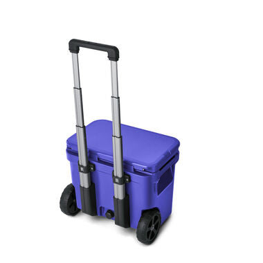 Yeti Roadie 32 Wheeled Cooler - Ultramarine Violet